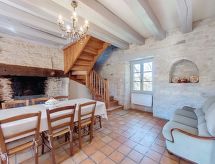 Authentiek landhuis met privézwembad op 2500 m² groen terrein bij Saint Chamarand - thumbnail 2