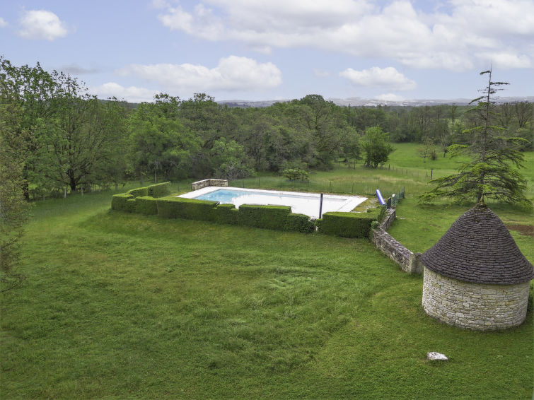 Search and Stay destination Saint-Chamarand, Occitanie - France from AU$ 169. La Bergerie de Durand