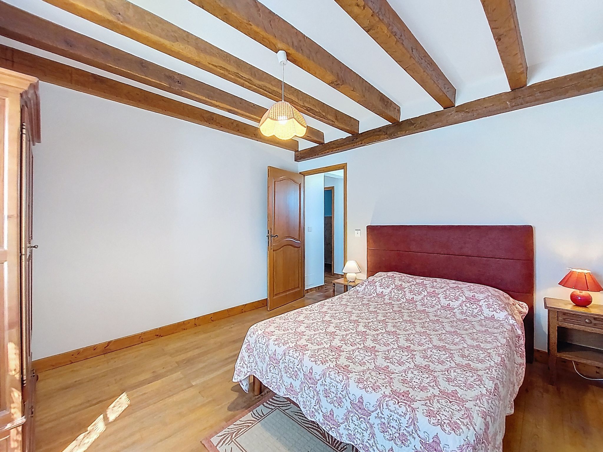 Authentiek landhuis met privézwembad op 2500 m² groen terrein bij Saint Chamarand - foto 10