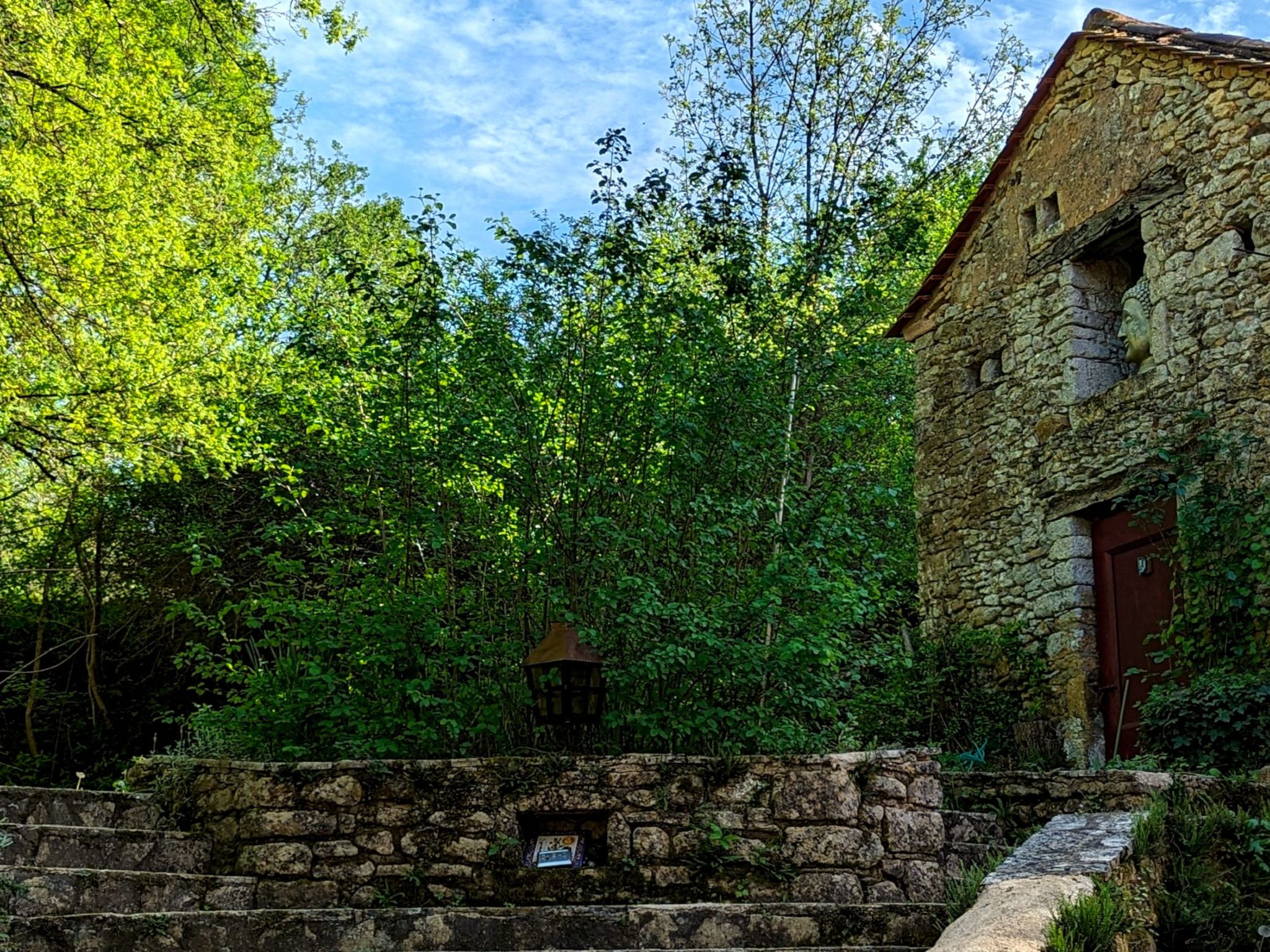 In Périgord Noir Dordogne in der Nähe von Limeuil-Binnen