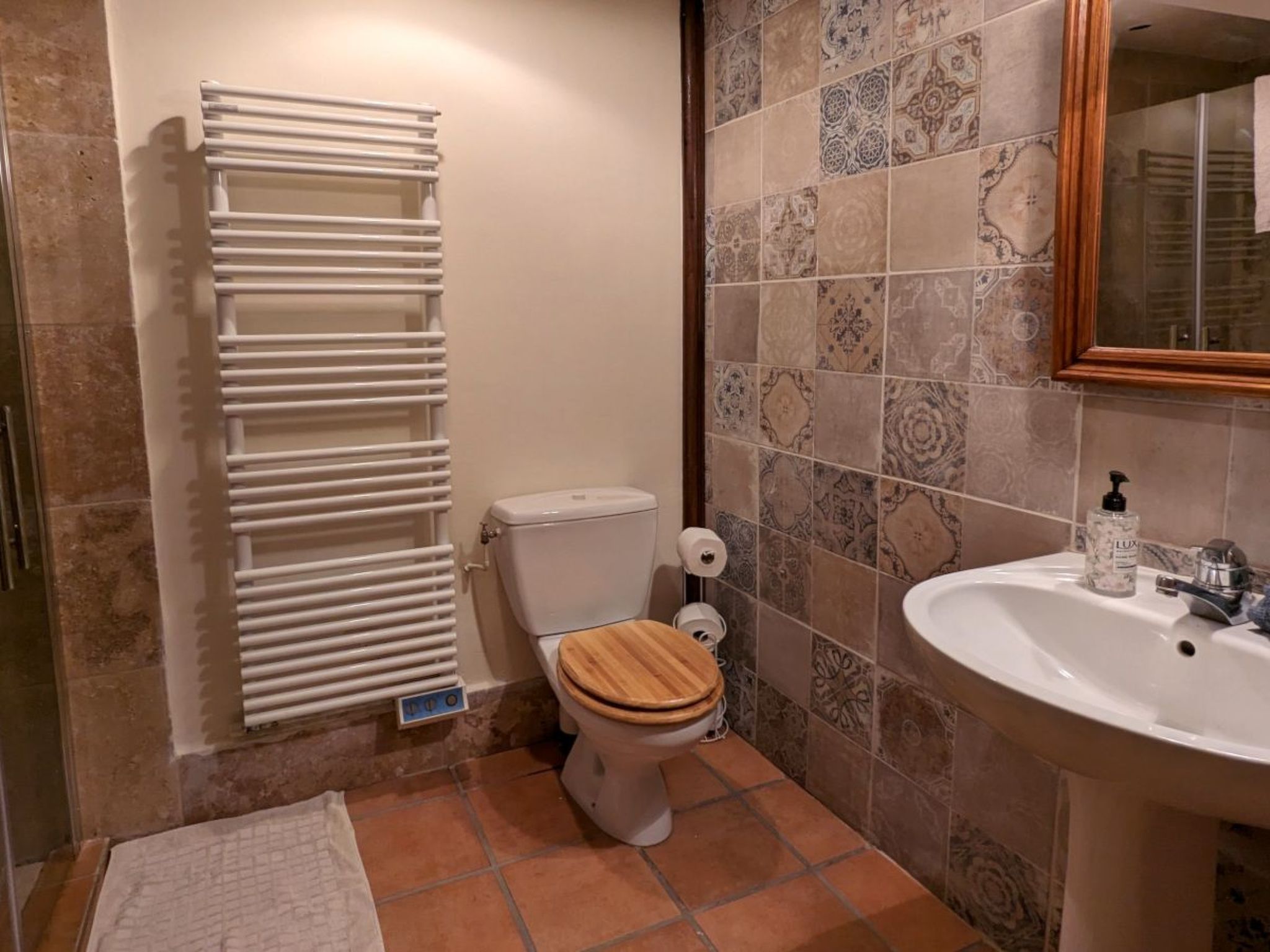 Im Herzen des Périgord Noir in der Nähe von Limeuil-Binnen