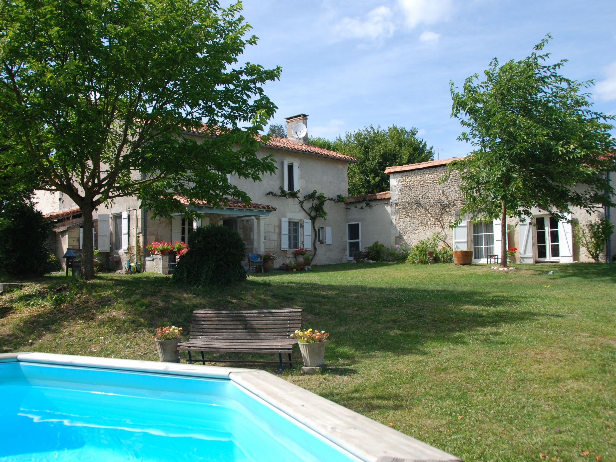 Swimmingpool, Garten, Aussicht, Stille, Kinder, Spielzeug — view 1 of 45