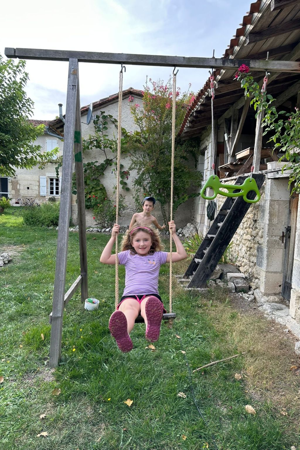 Swimmingpool, Garten, Aussicht, Stille, Kinder, Spielzeug-Outside