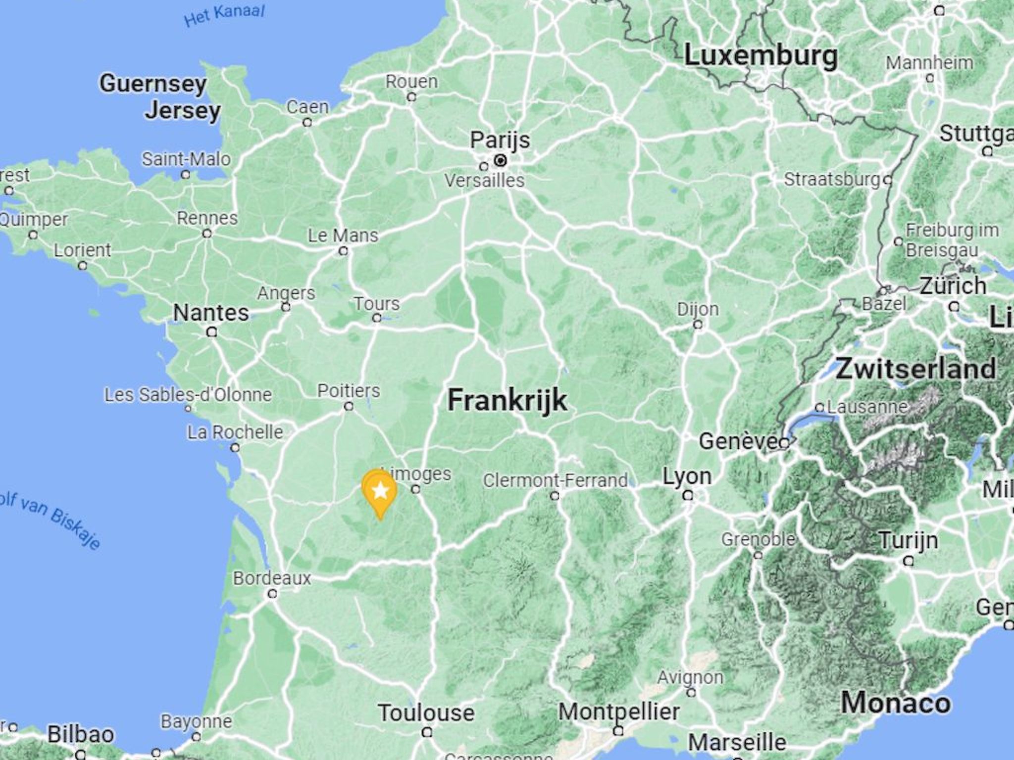 Chalet B10 Yemanisi in der Dordogne-Binnen