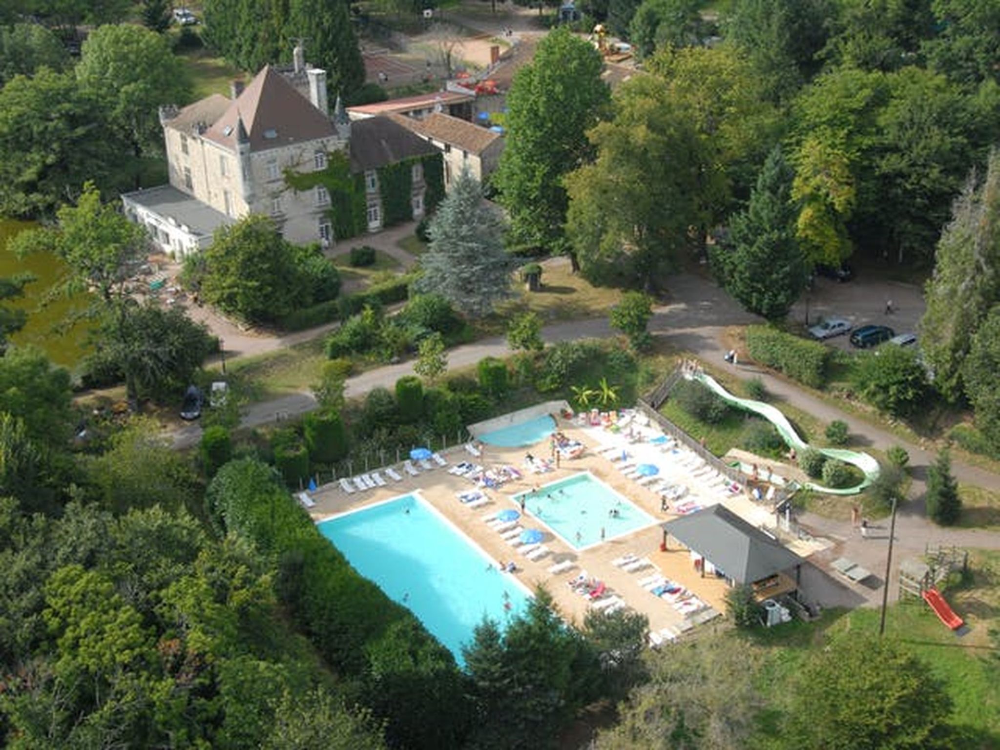 Chalet B10 Yemanisi in der Dordogne-Binnen
