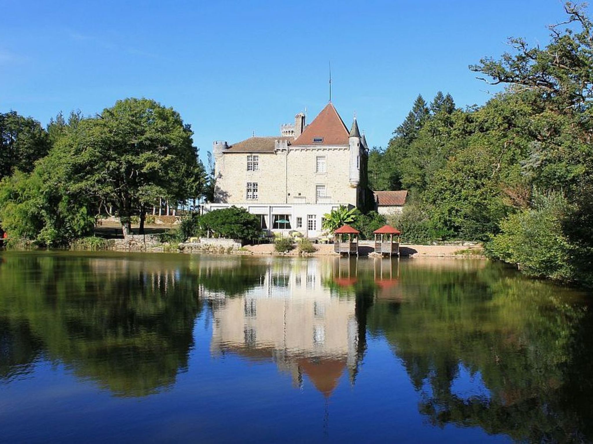Chalet B10 Yemanisi in der Dordogne-Binnen