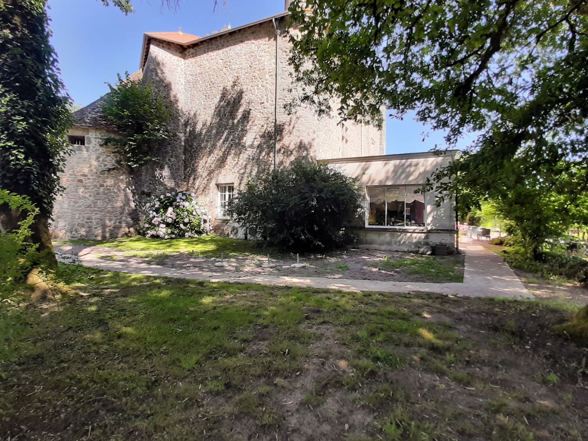 Chalet B10 Yemanisi in der Dordogne-Binnen