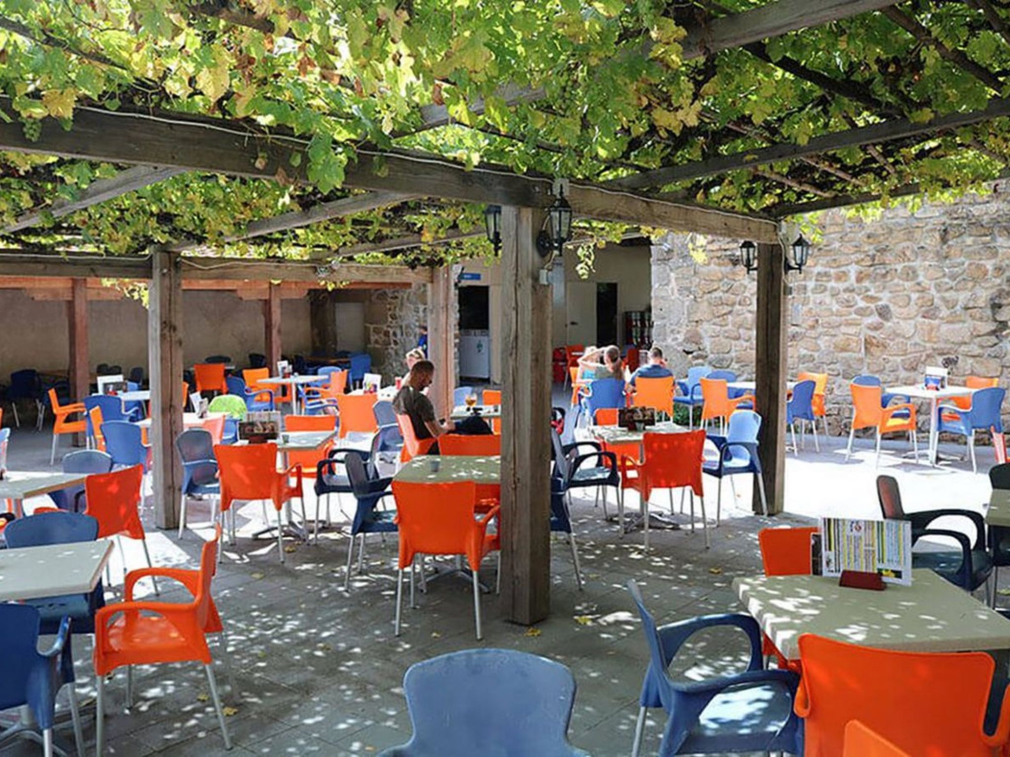 Chalet B10 Yemanisi in der Dordogne-Binnen