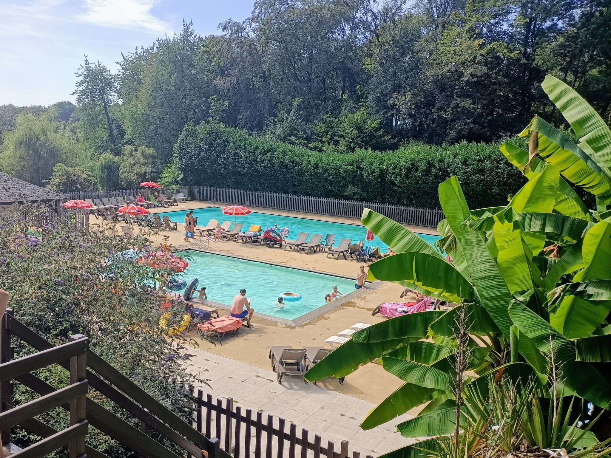 Chalet B10 Yemanisi in der Dordogne-Binnen