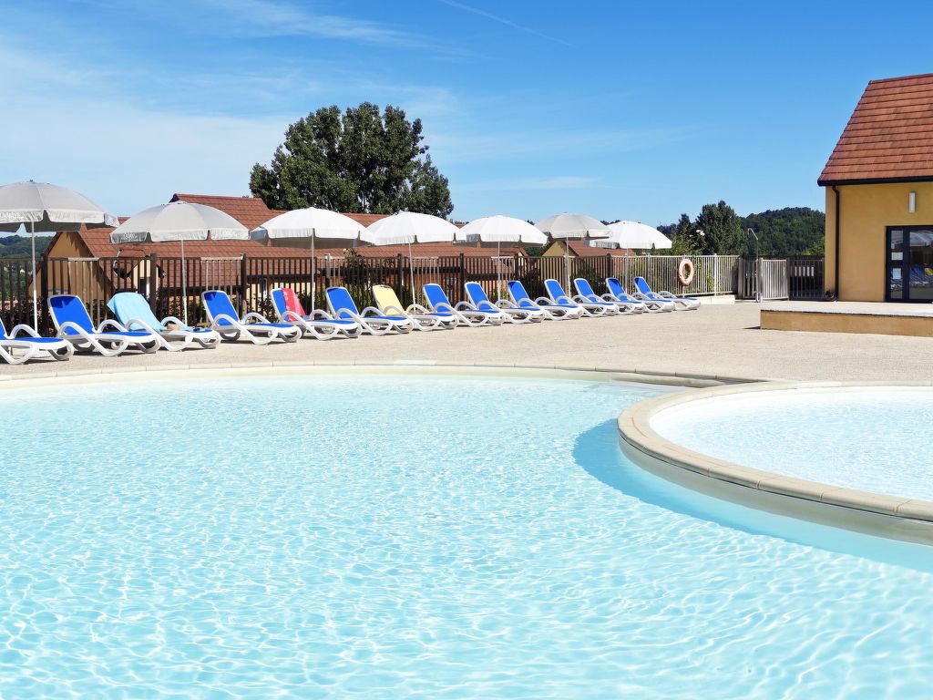 Odalys Référence Les Côteaux de Sarlat — Pool Outdoor