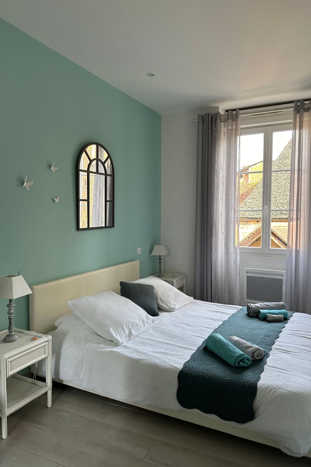 Clovis - Sehr schönes, gemütliches Apartment mit privater Garage-Binnen