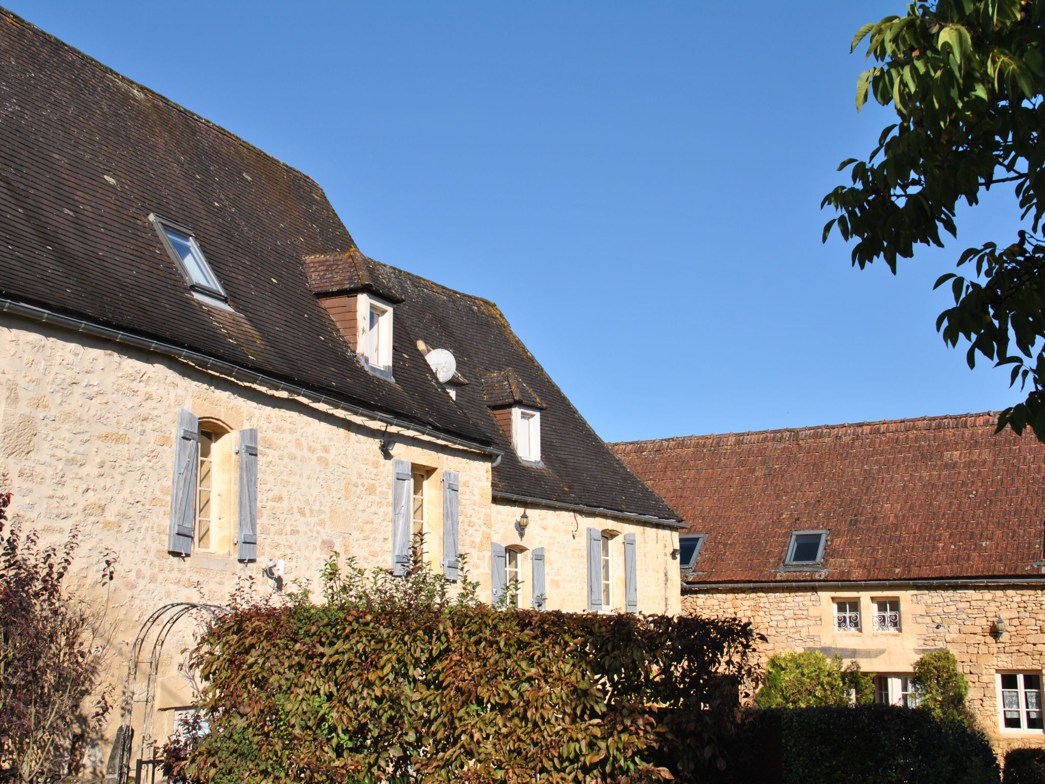 Ehemaliger Bauernhof Le Bonheur in Sainte-Mondane-Binnen