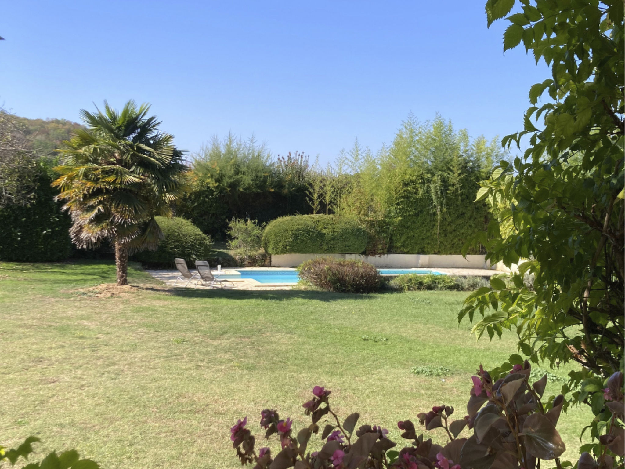 Ehemaliger Bauernhof Le Bonheur in Sainte-Mondane-Binnen