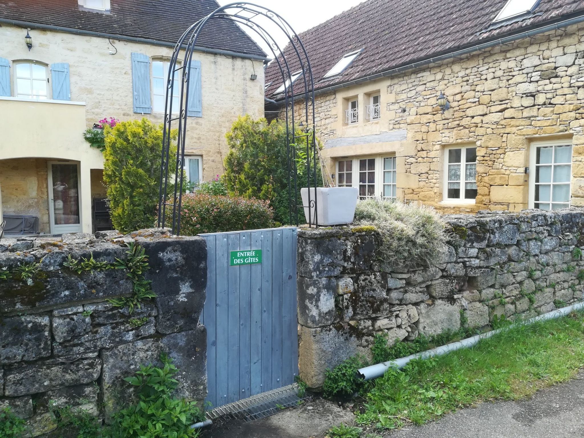 Doppelhaushälfte in einem alten Bauernhof im Périgourdine-Binnen