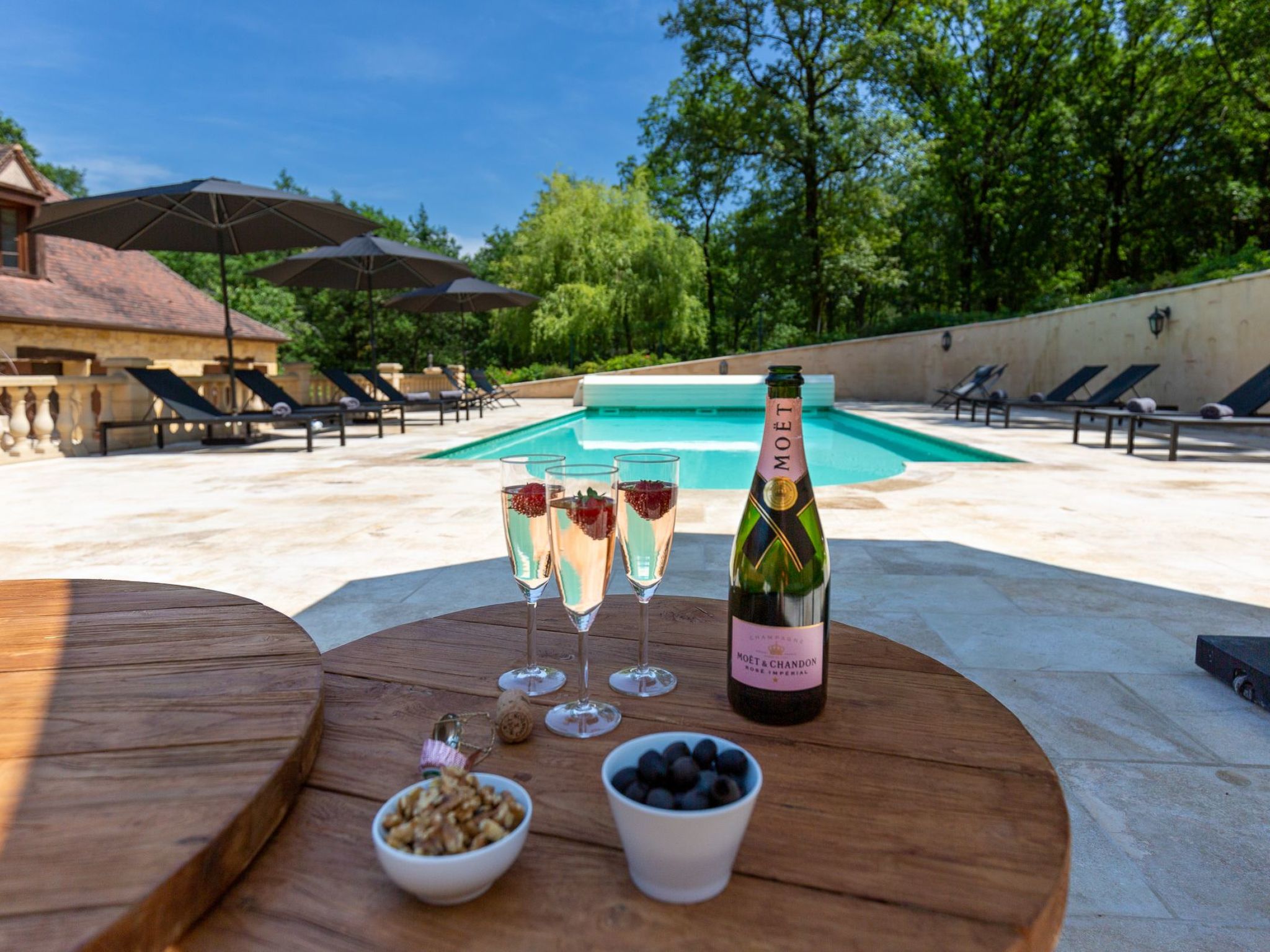 Luxus-Ferienhaus mit beheiztem Pool in der Dordogne-Image-tags.info