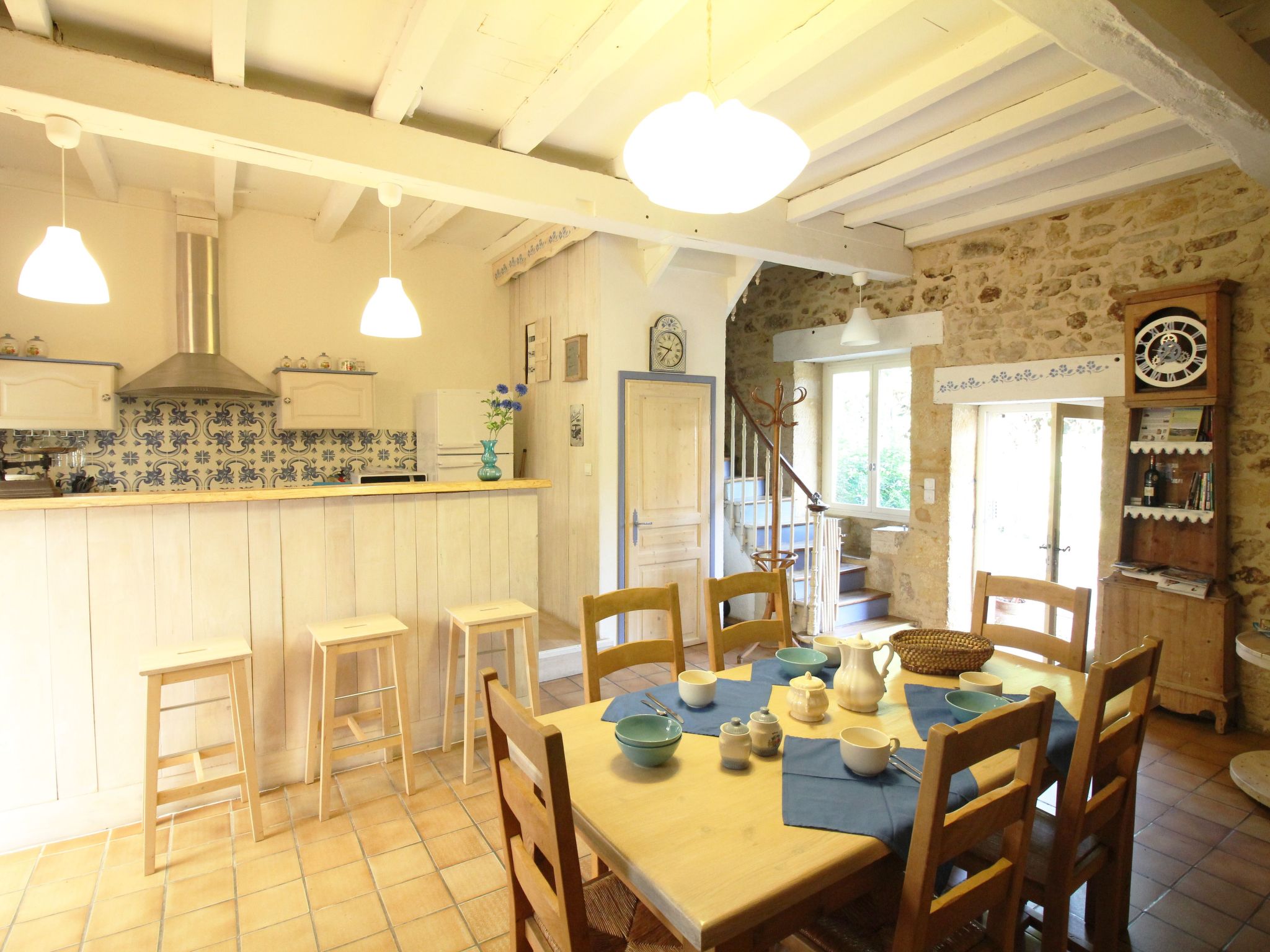 Komfort, Ruhe, privater Pool, EV-Ladestation-Binnen