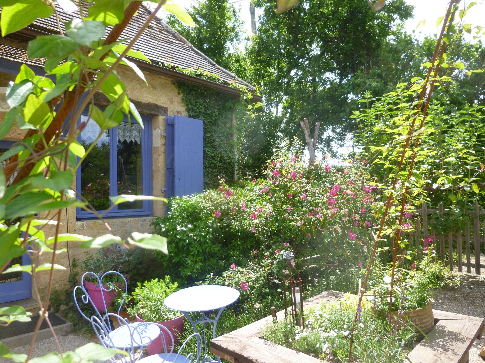 Komfort, Ruhe, privater Pool, EV-Ladestation-Binnen