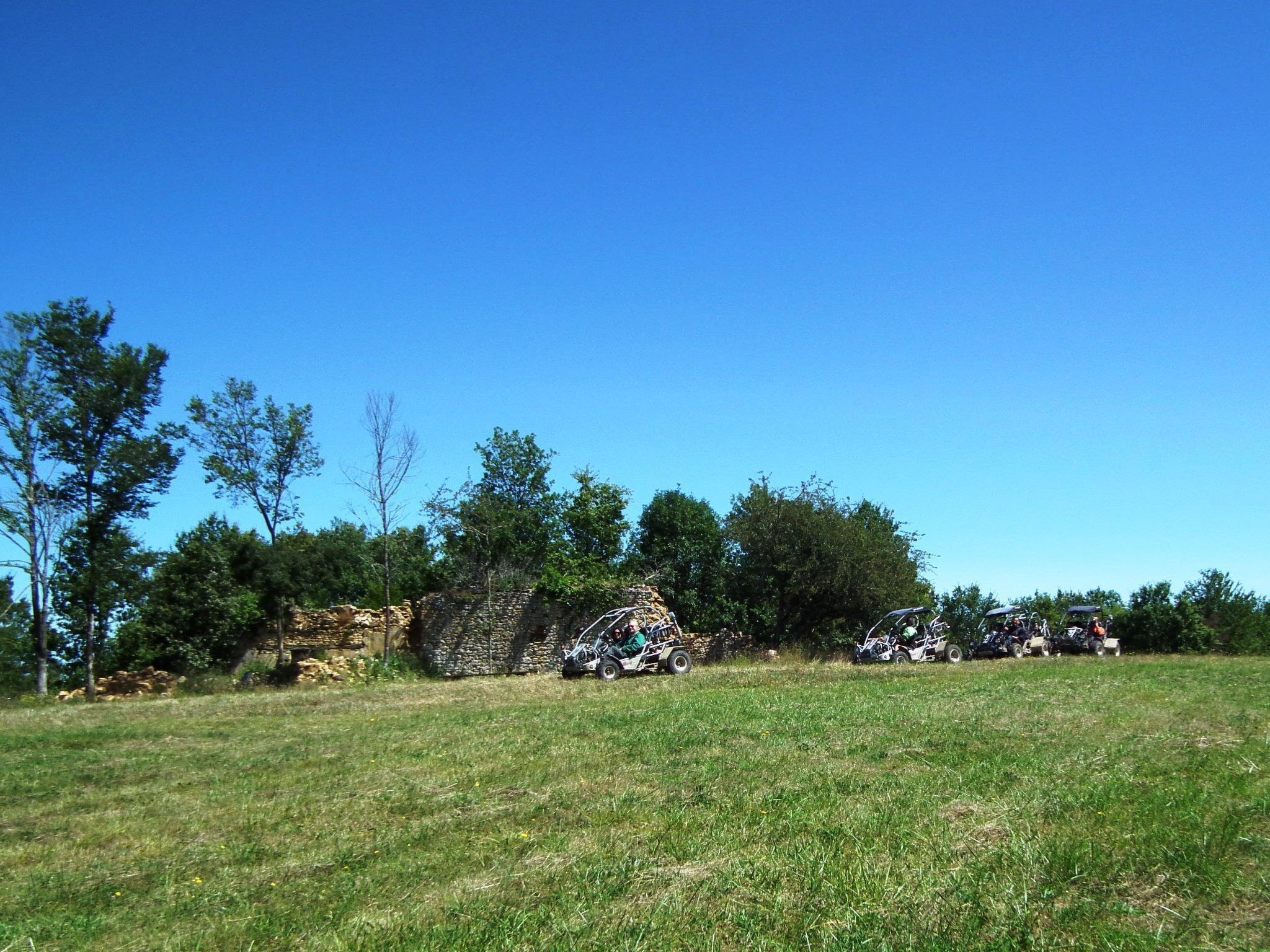 Domäne mit Jacuzzi-Image-tags.info