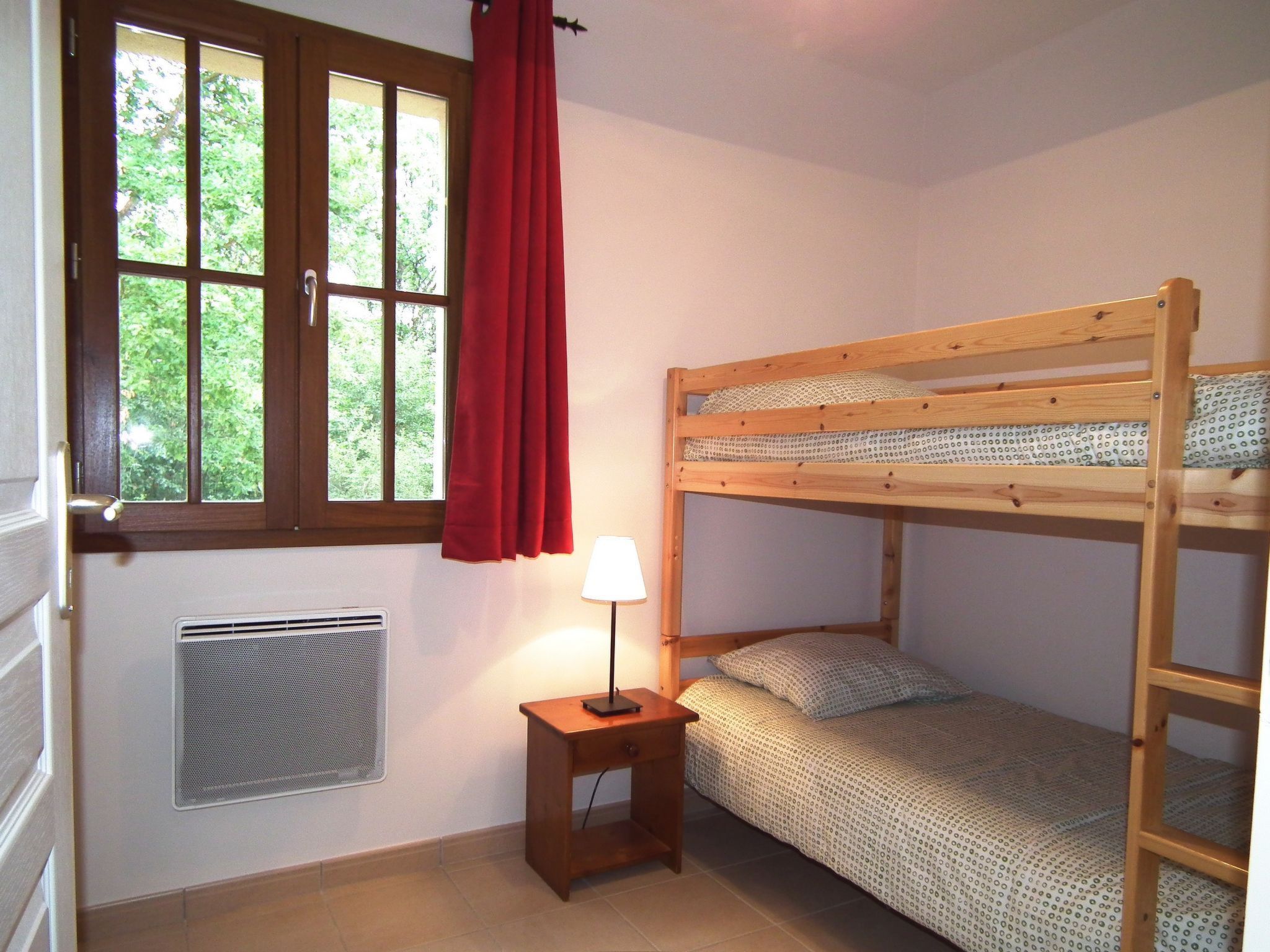 Domäne mit Jacuzzi-Image-tags.info