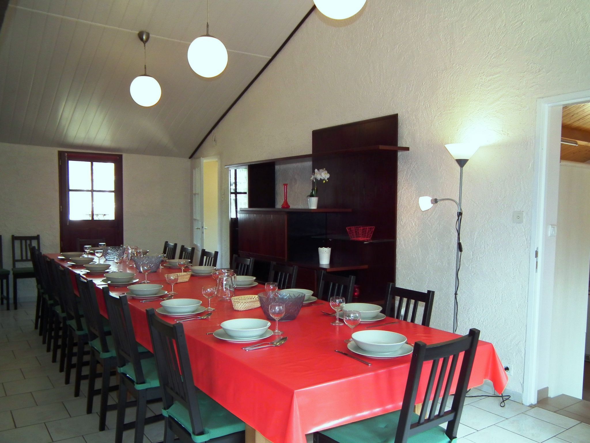 Feriendorf im Périgord Großes Ferienhaus für 18 oder 20 Personen.-Image-tags.info