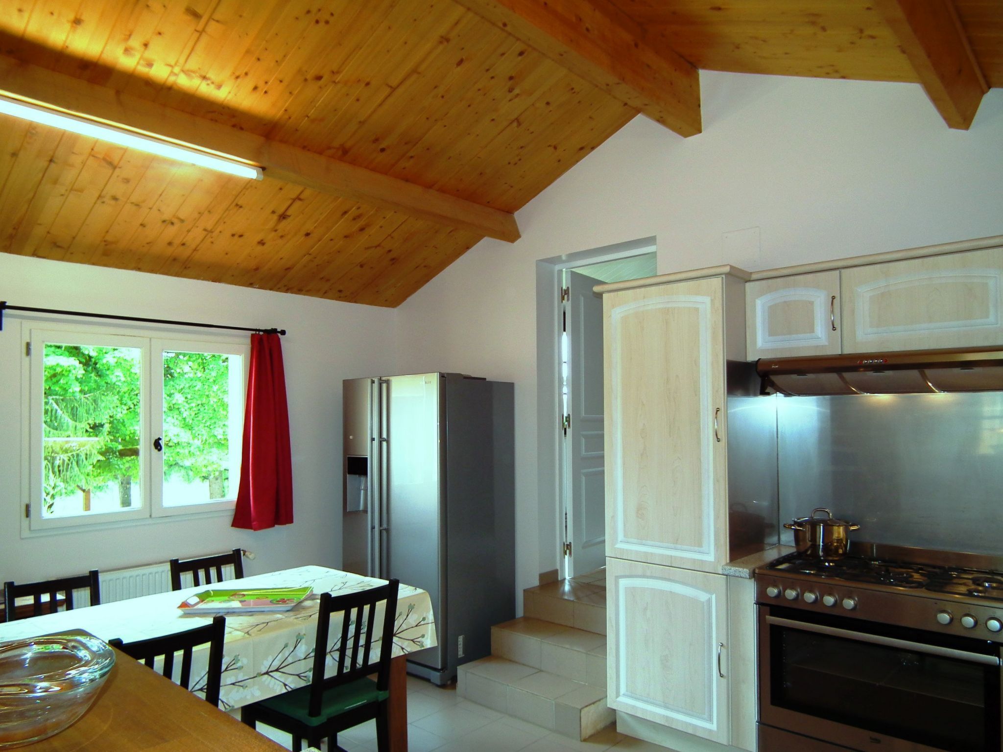 Feriendorf im Périgord Großes Ferienhaus für 18 oder 20 Personen.-Image-tags.info