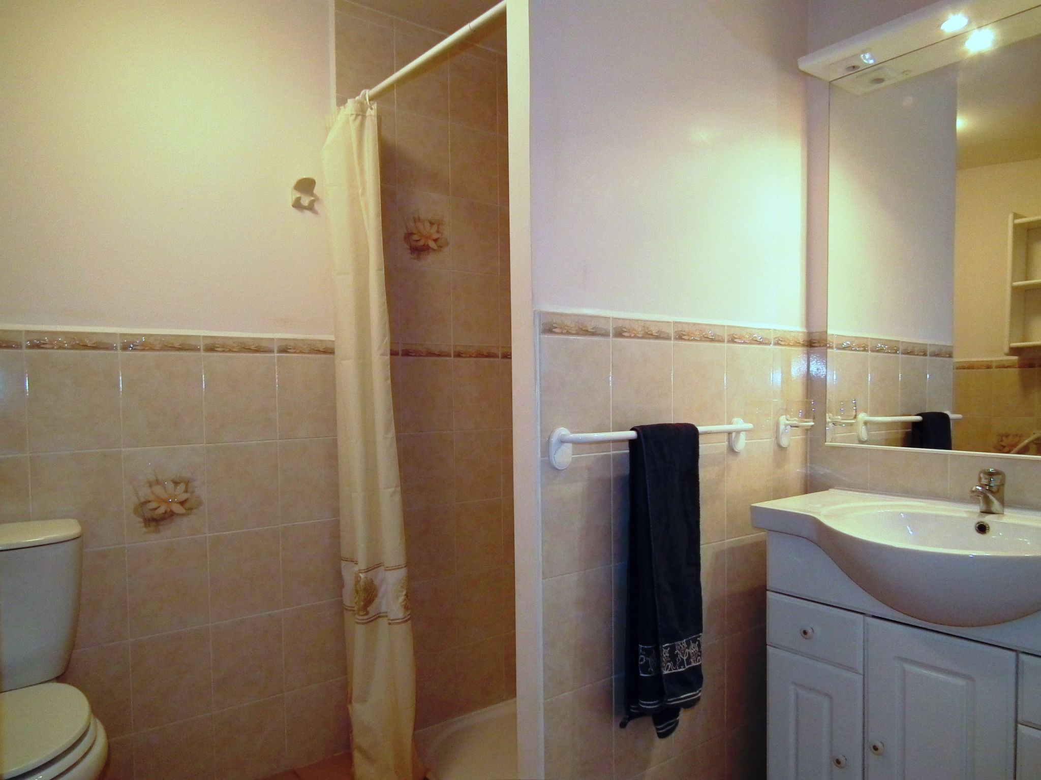 Feriendorf im Périgord Großes Ferienhaus für 18 oder 20 Personen.-Image-tags.info