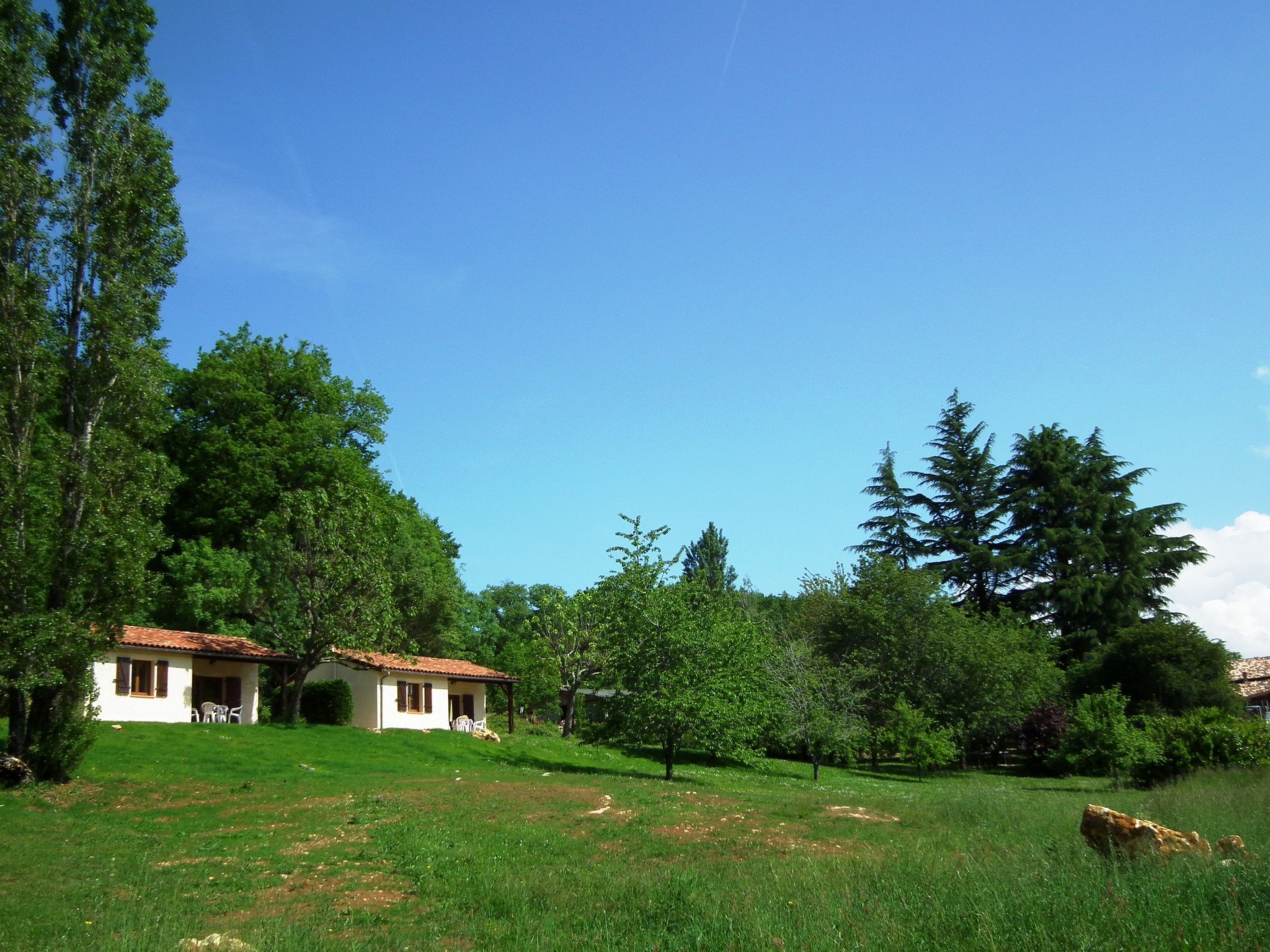 Domäne mit Jacuzzi-Image-tags.info