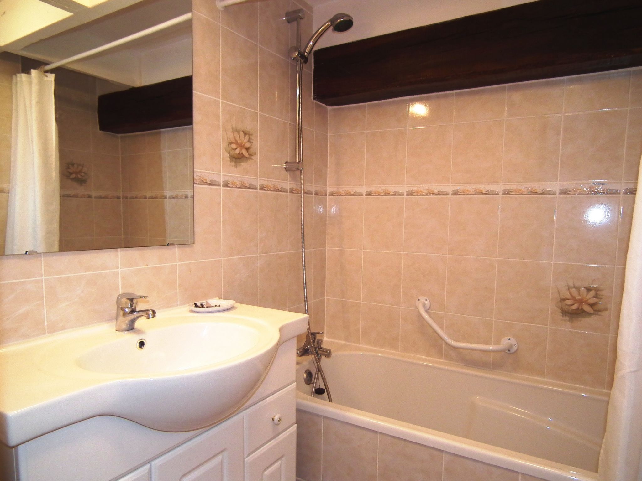 Domäne "Gite La Bergerie" (Ferienwohnung)-Image-tags.info