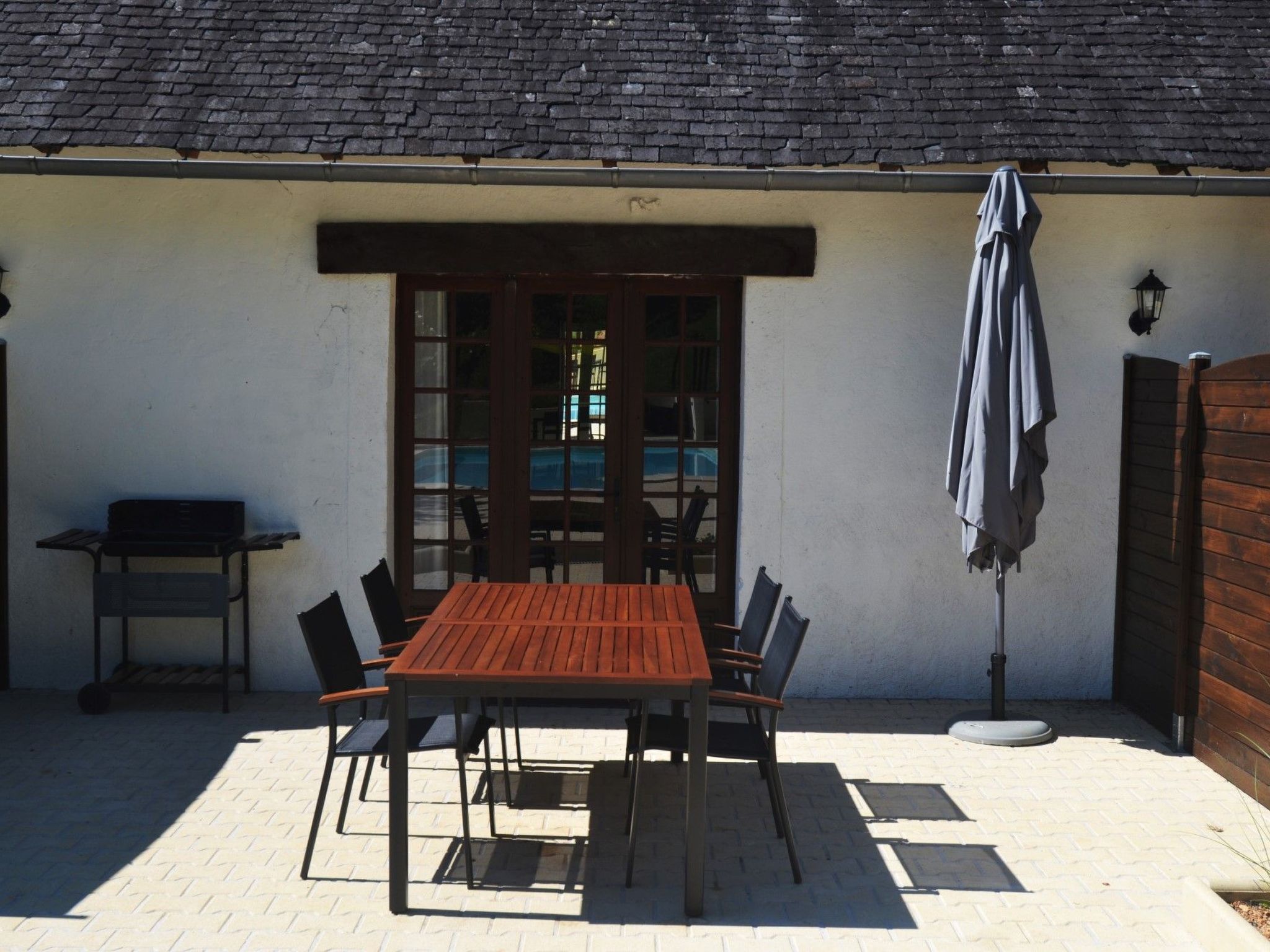 In Souillac mit Gemeinschaftspool-Binnen