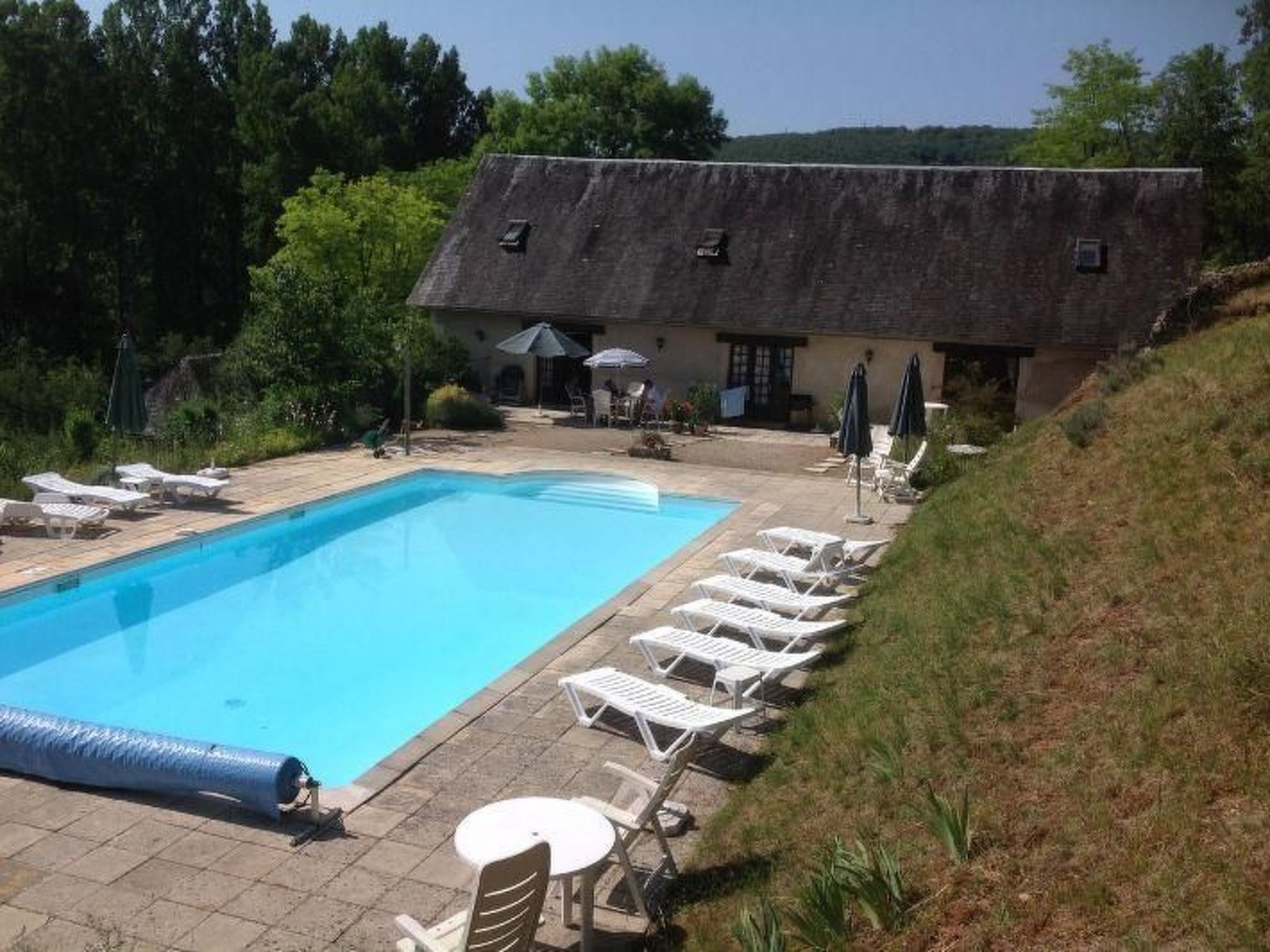 In Souillac mit Gemeinschaftspool-Binnen