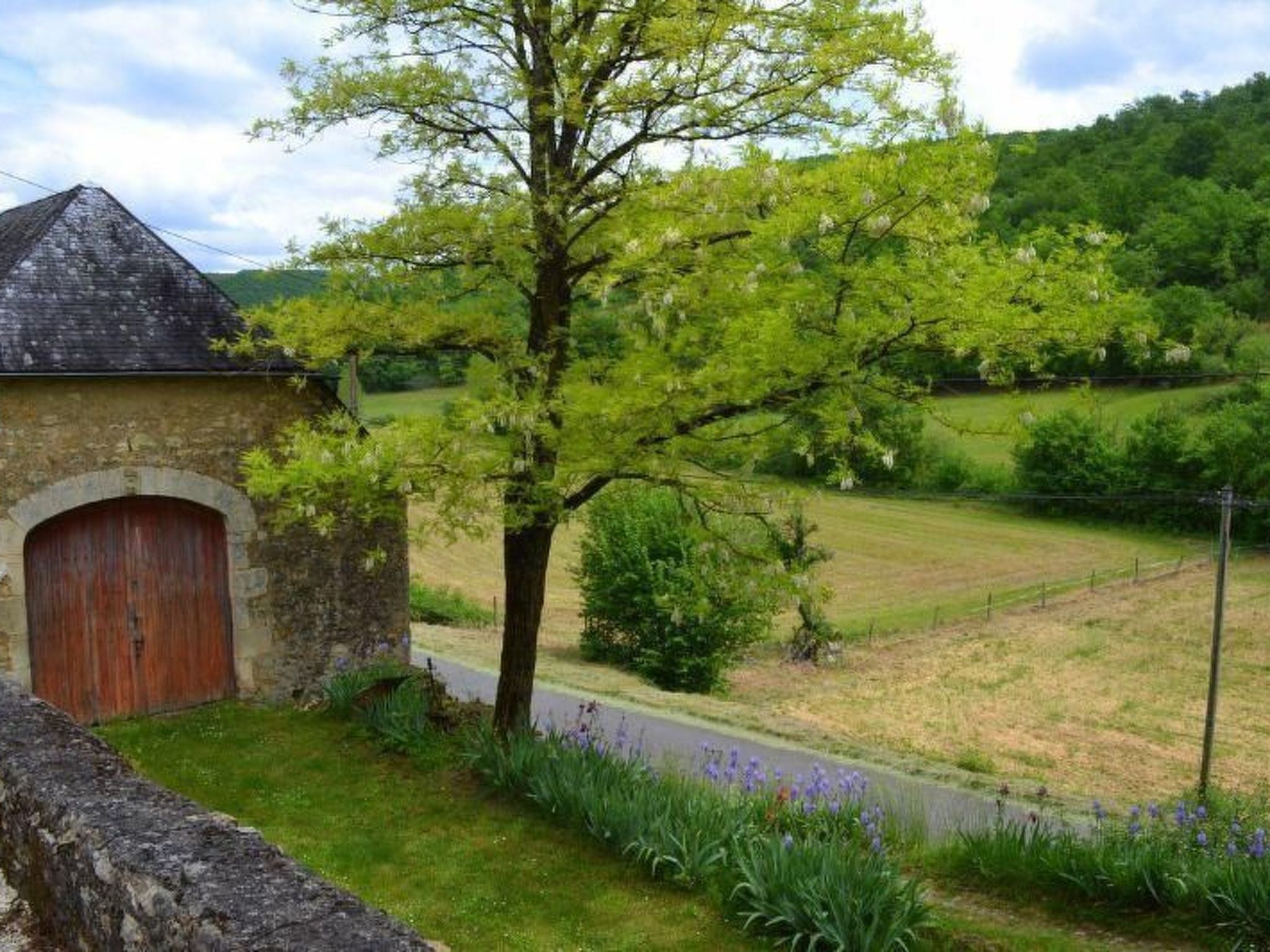 In Souillac mit Gemeinschaftspool-Binnen
