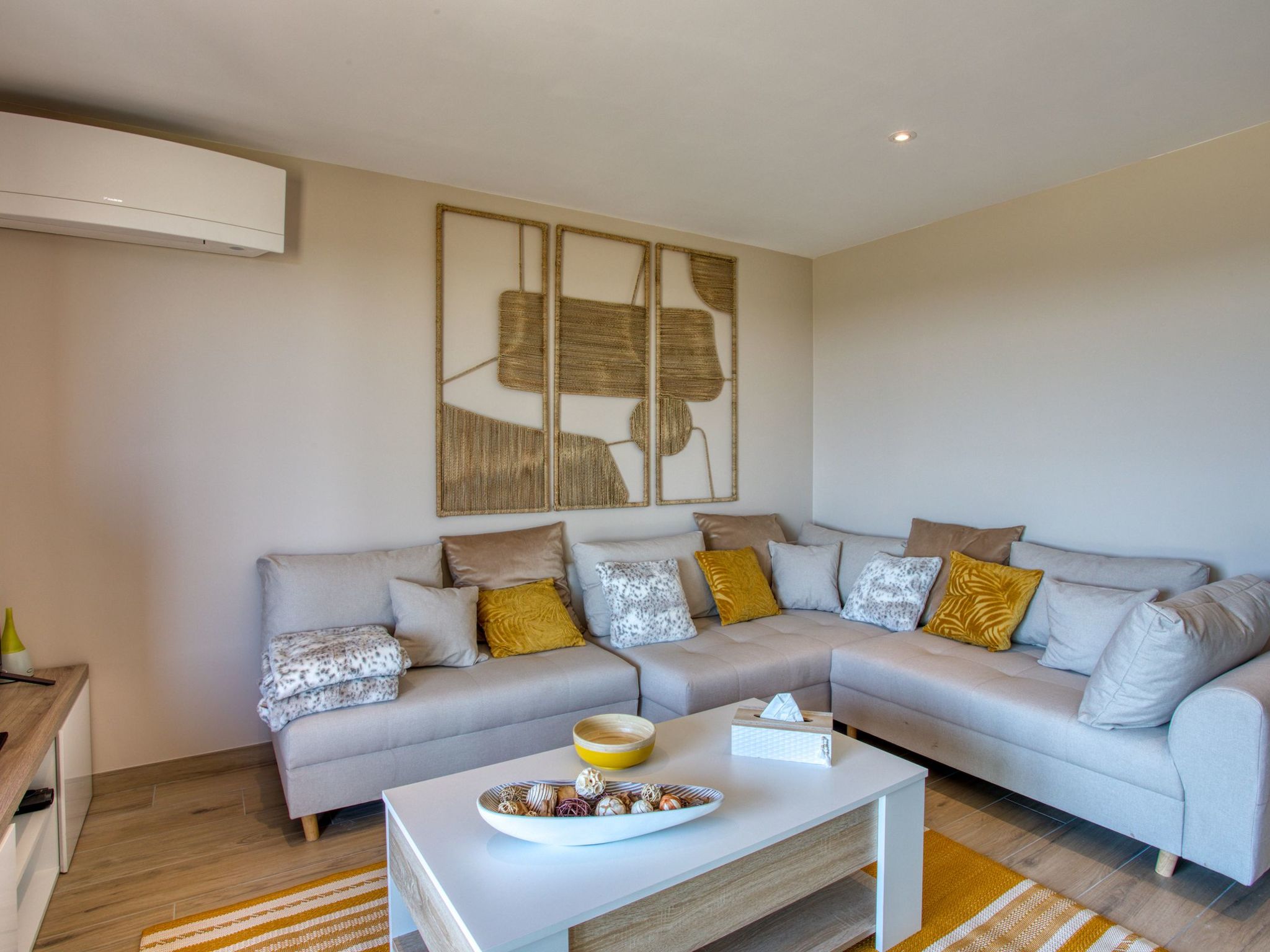 Der Anhang Coté cASTAGNE-Binnen