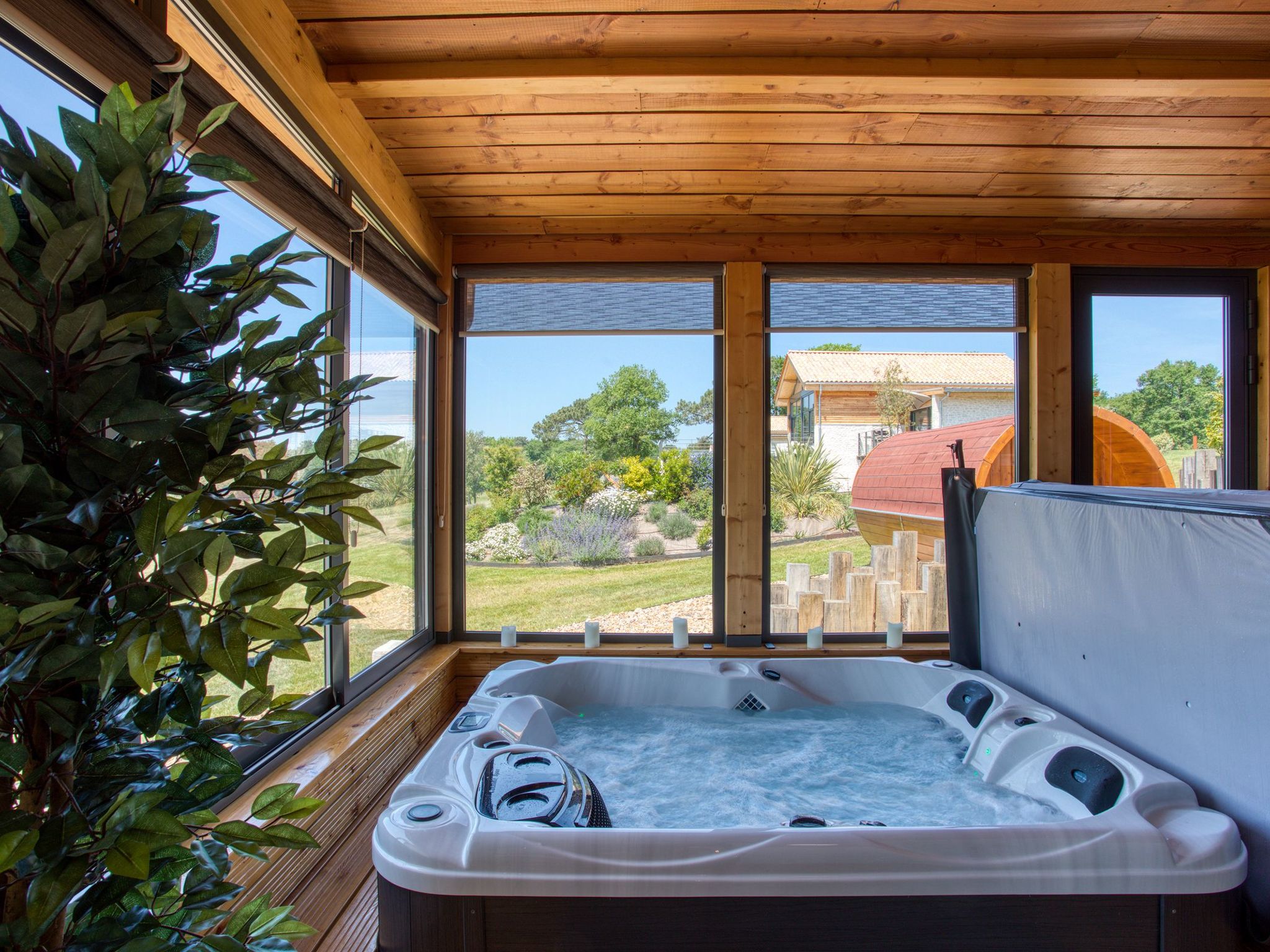 L'Orée du Bois-Dedans