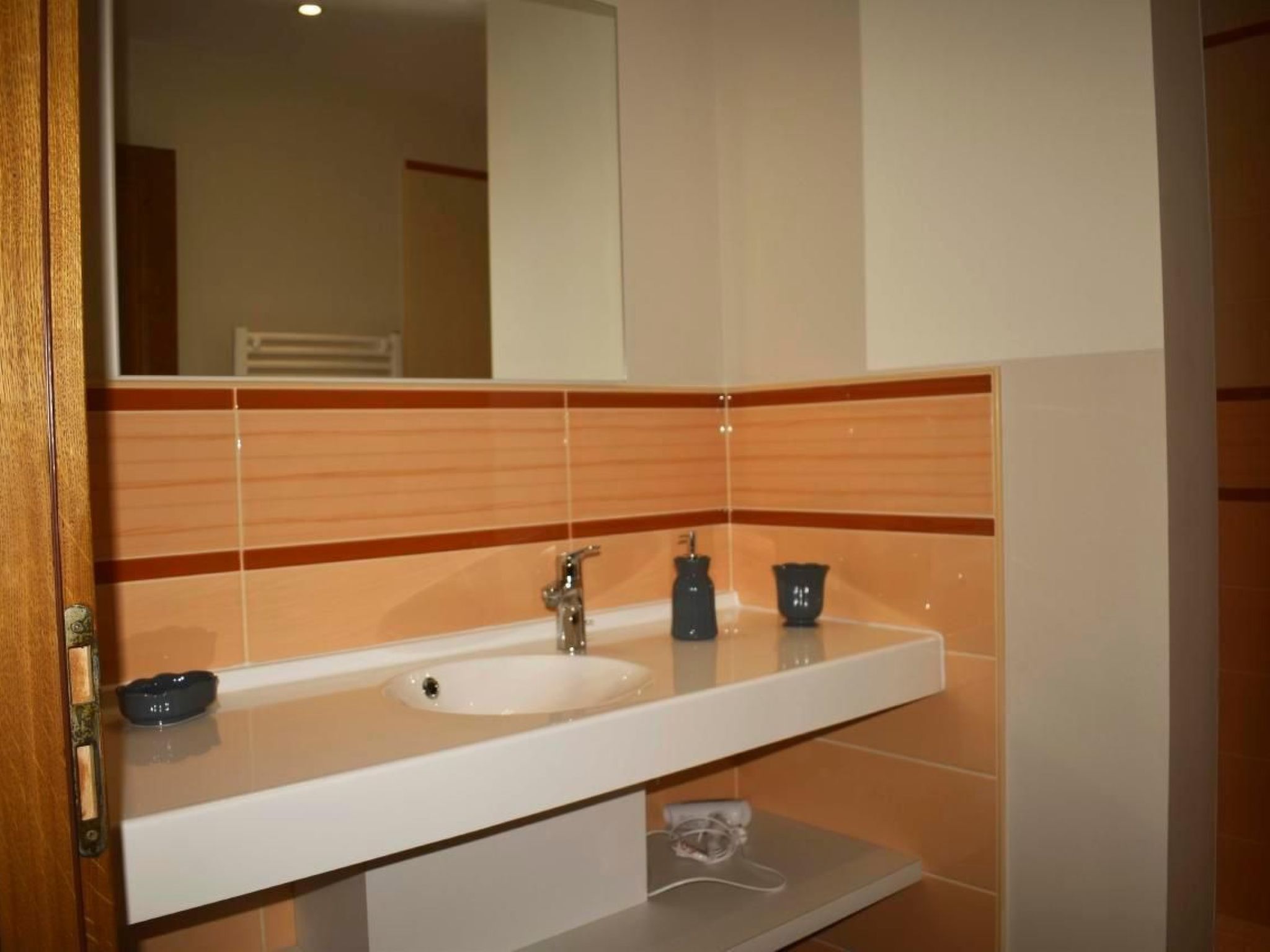 Domäne "Domaine de Ravel"-Binnen