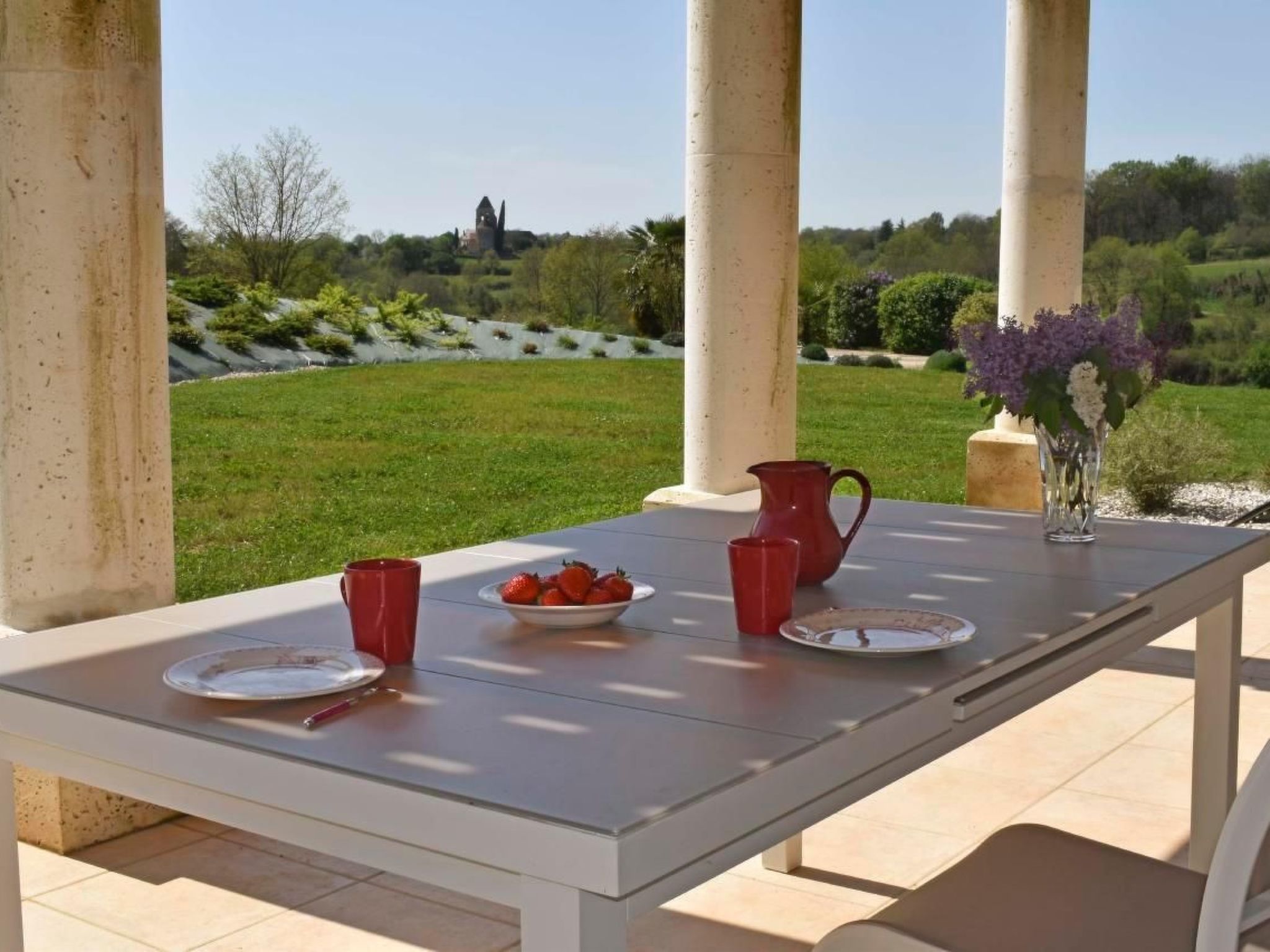 Domäne "Domaine de Ravel"-Binnen