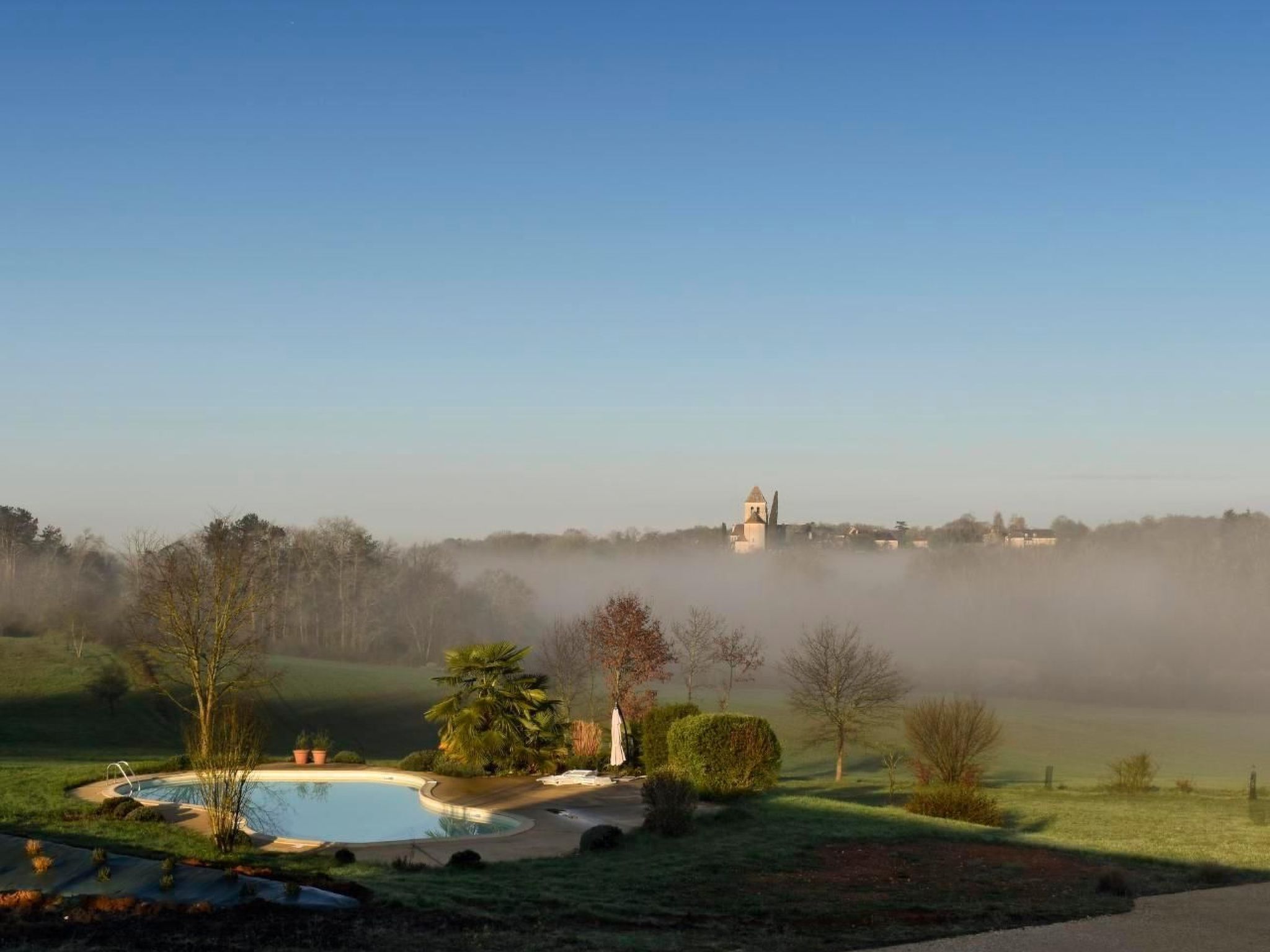 Swimmingpool, ruhig auf dem Land für zwei-Binnen