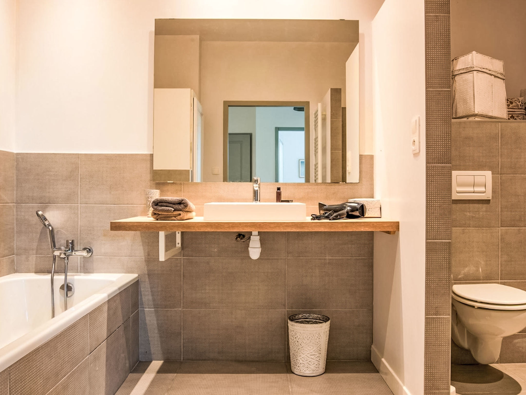 Villa Les Maisons Monplaisir – Salle de bains, photo 95 sur 116