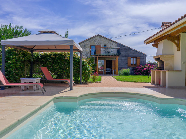 Search and Stay destination Madaillan, Nouvelle-Aquitaine - France from AU$ 165. Madaillan (PRY300)