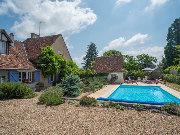 Search and Stay destination Saint-Denis-sur-Loire, Centre-Val de Loire - France from AU$ 263. La Bachelotte