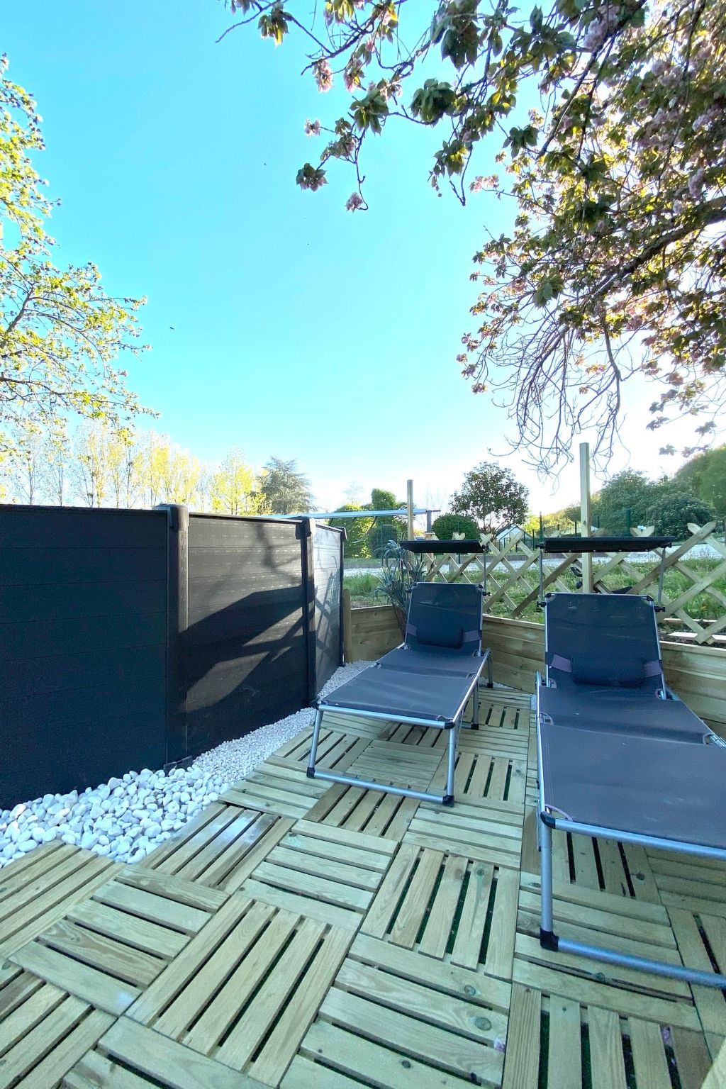 In Chouzy-Sur-Cisse mit Grill, Terrasse und Garten-Image-tags.info