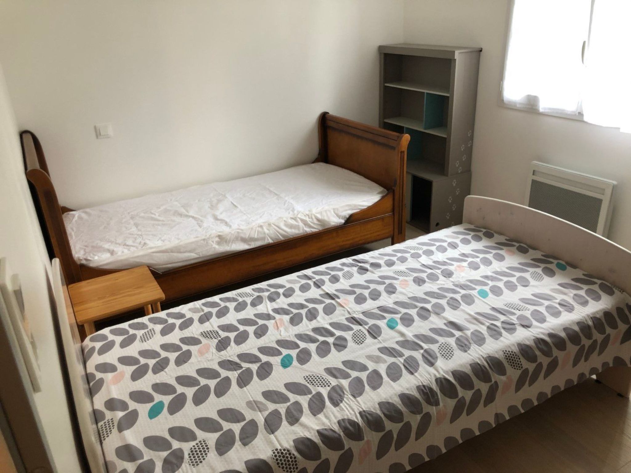 Neues 3-Zimmer-Pavillon mit Garage und Privatparkplatz