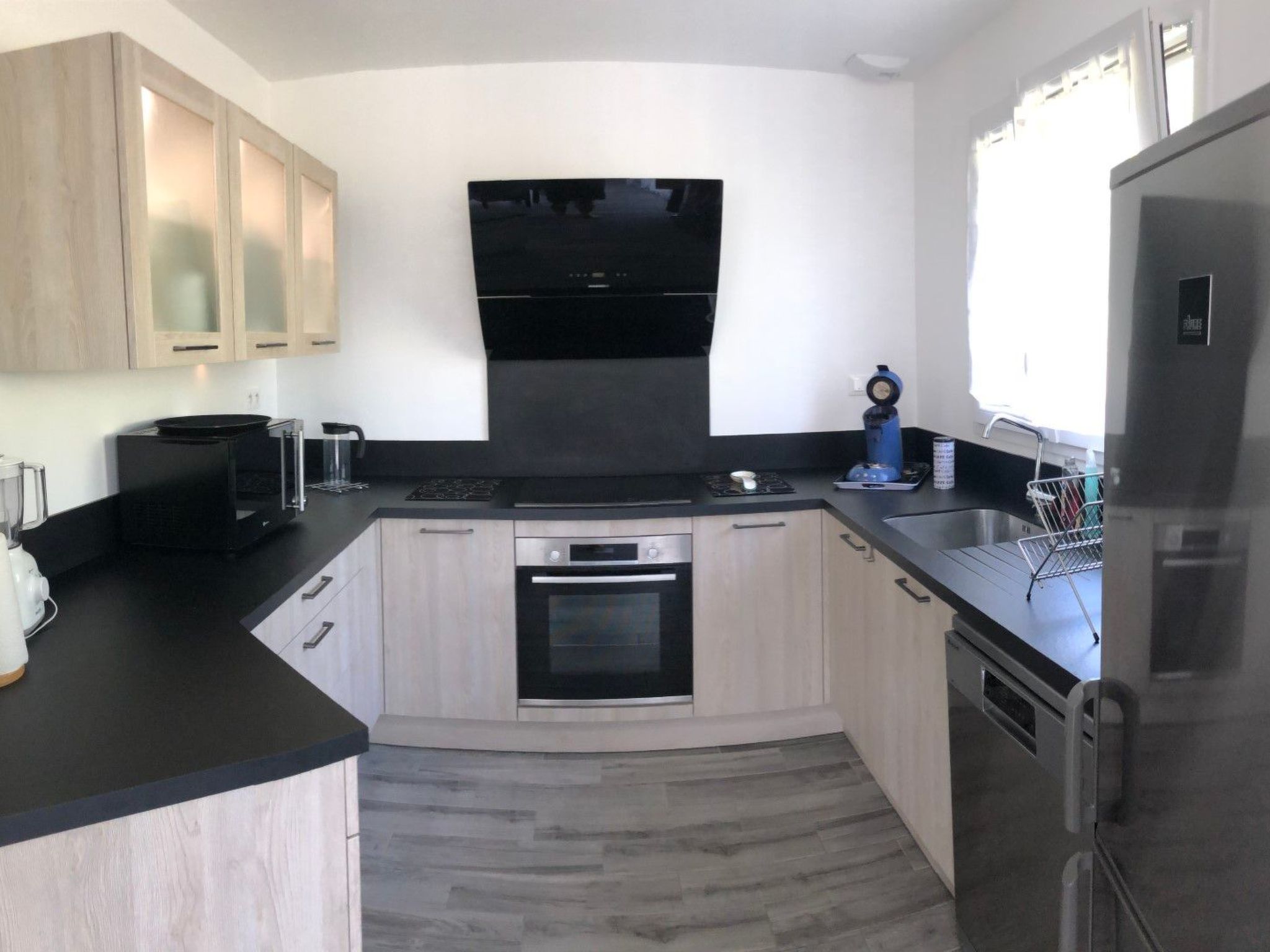 Neues 3-Zimmer-Pavillon mit Garage und Privatparkplatz-Image-tags.info