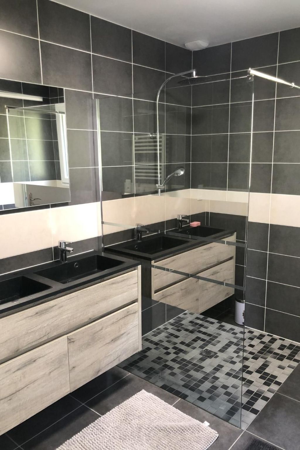 Neues 3-Zimmer-Pavillon mit Garage und Privatparkplatz-Inside