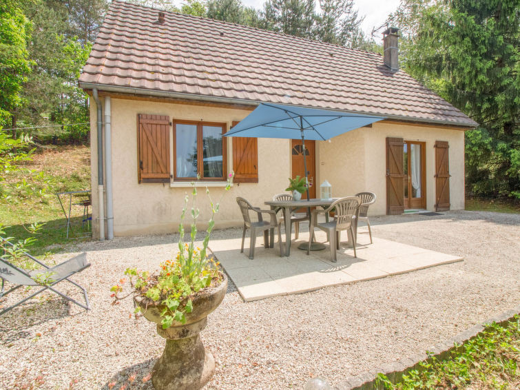 Search and Stay destination Aubazines, Nouvelle-Aquitaine - France from AU$ 95. Chastagnol