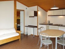 Vrijstaand chalet voor 6 personen bij het meer in Beynat, Limousin - thumbnail 6