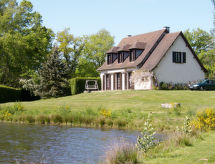 Vrijstaand huis Marchives op 4 hectare bij Pionnat, aan het water - thumbnail 2