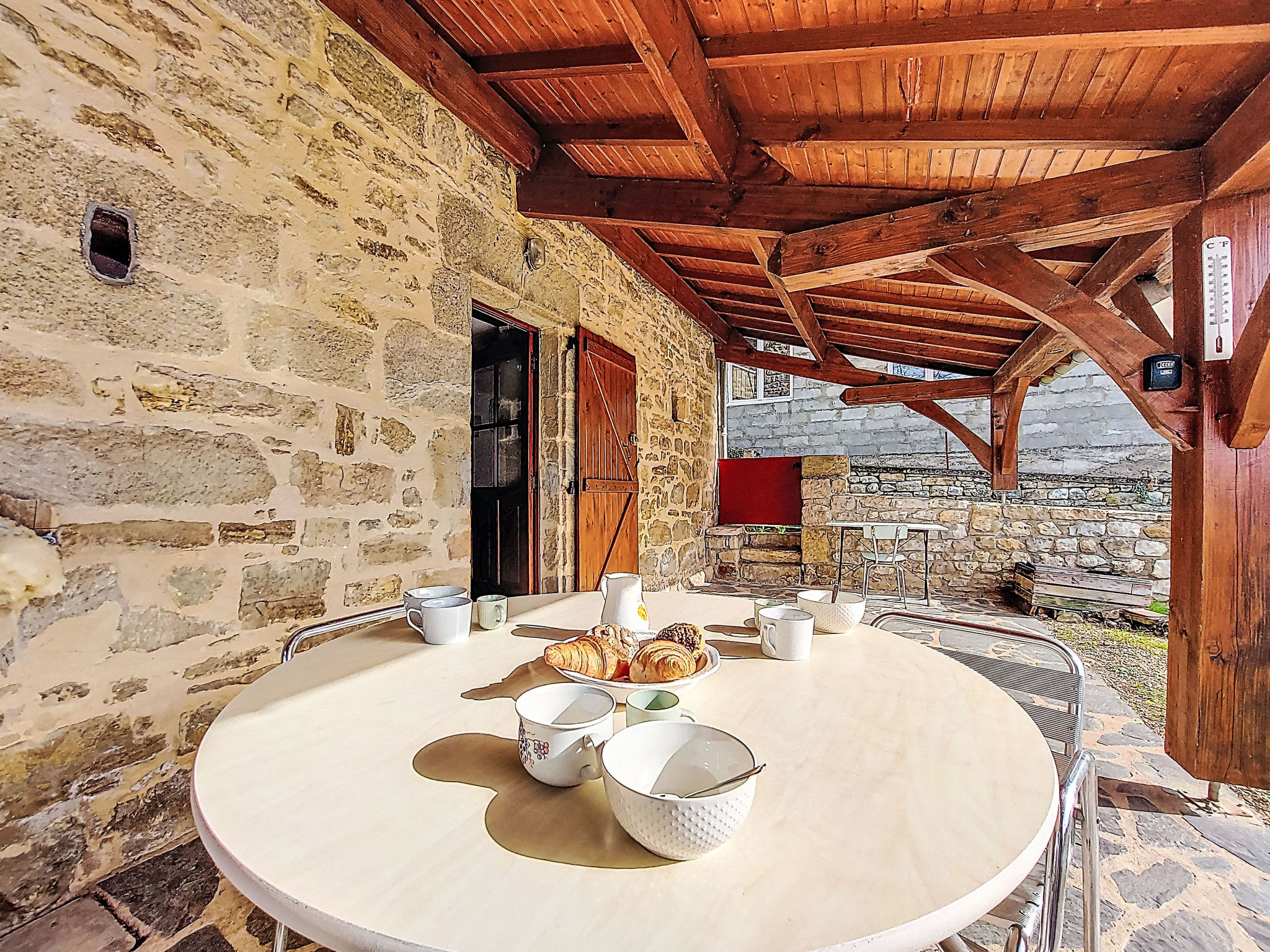 Gite de la chapelle - Dehors