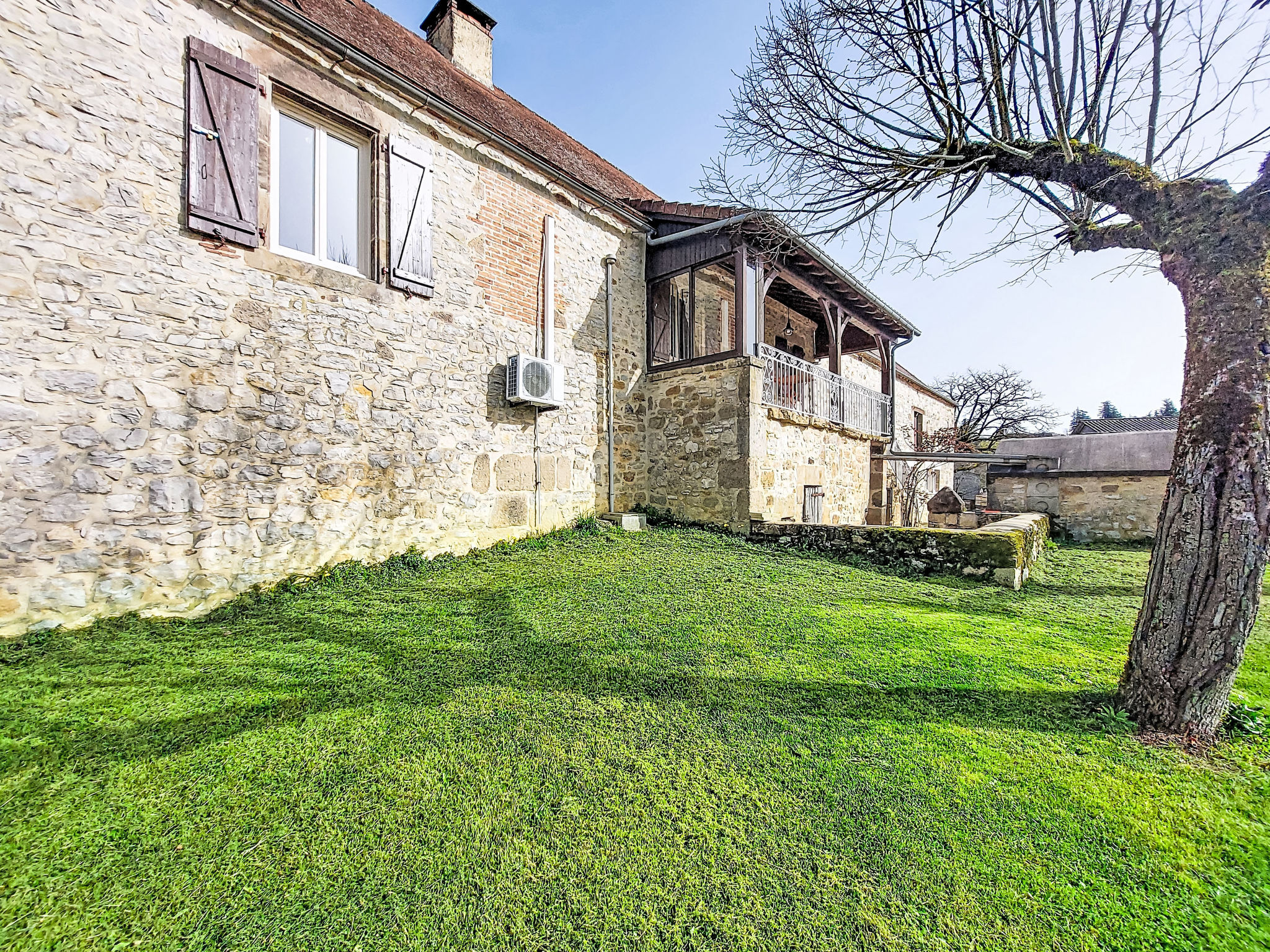 Maison de la chapelle - Dehors