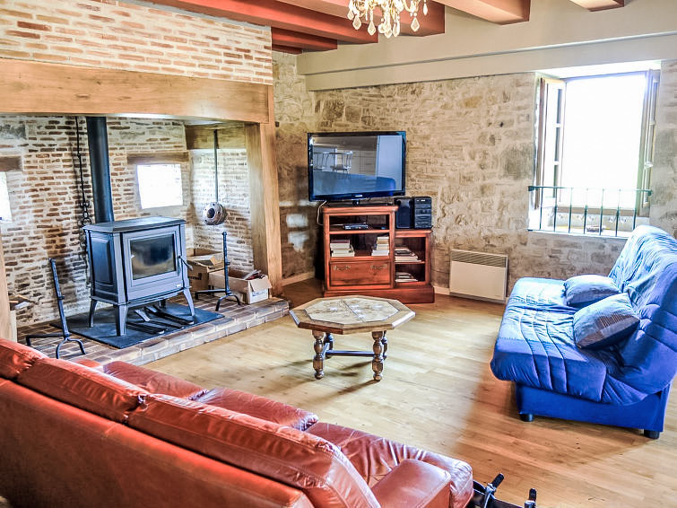 Search and Stay destination La Chapelle-aux-Saints, Nouvelle-Aquitaine - France from AU$ 153. Maison Bonneval