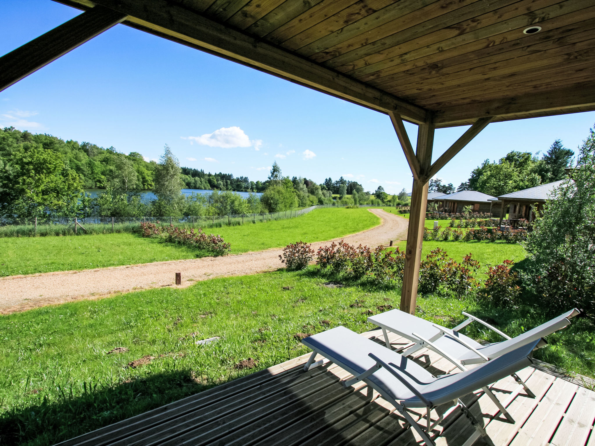 Domaine des Monédières - Chalet Lac 4-6 - Buiten